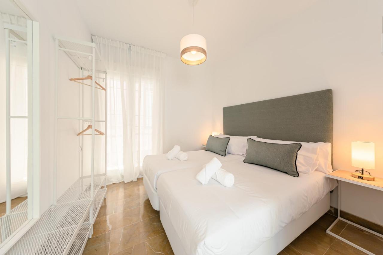סביליה Isg Apartments Zaragoza-Free Parking מראה חיצוני תמונה