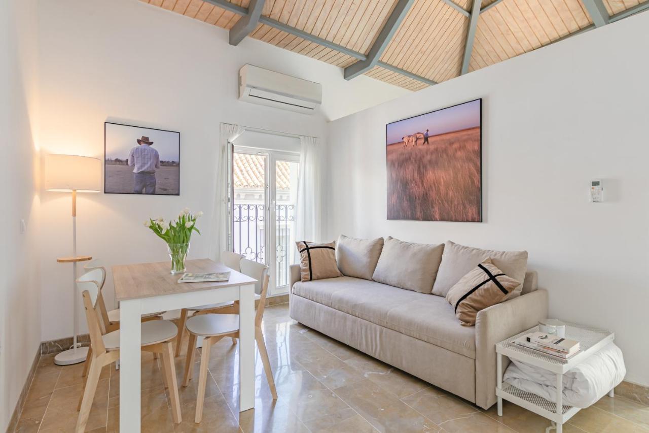 סביליה Isg Apartments Zaragoza-Free Parking מראה חיצוני תמונה